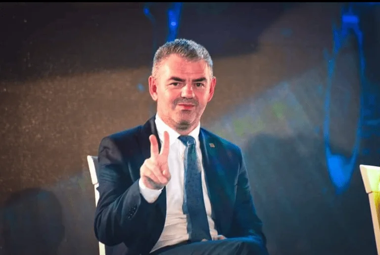 Cameron Shala du LDK avant la réunion générale du Conseil: Nous votons la répartition de l'Assemblée, mais à cette condition