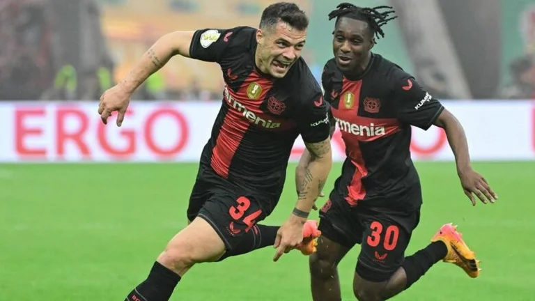 Granit Jaka dona Bayer Leverkusen al trofeo di Coppa Germania