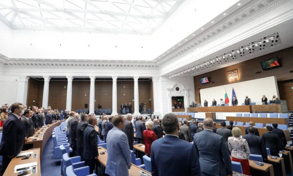 La labor comienza en la Asamblea Parlamentaria de la OTAN, Kosovo presente con esperanzas de avanzar en el estatuto