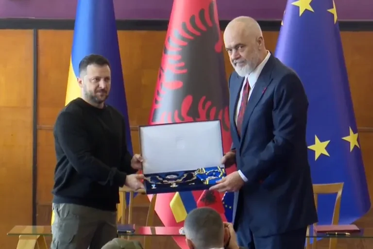 Zelensky ehrt Rama mit Prinz Jaroslav Wise