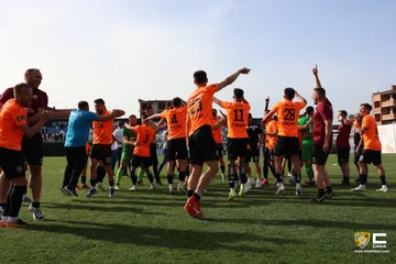 Balkans gewinnen Kosovo Cup Trophäe