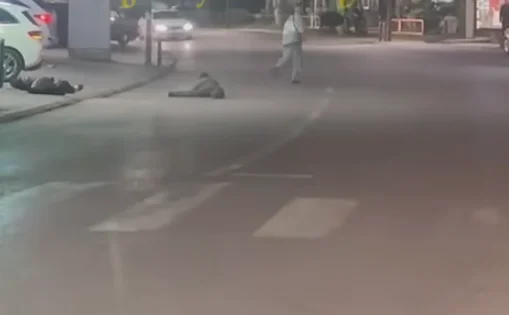 The doctor relates the condition of the three injured in Pec: Dad and two boys are wounded with firearms, one in serious condition.