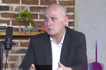 Fatmir Humolli paralajmëron formimin e një partie politike, pritet të garojë në zgjedhjet parlamentare
