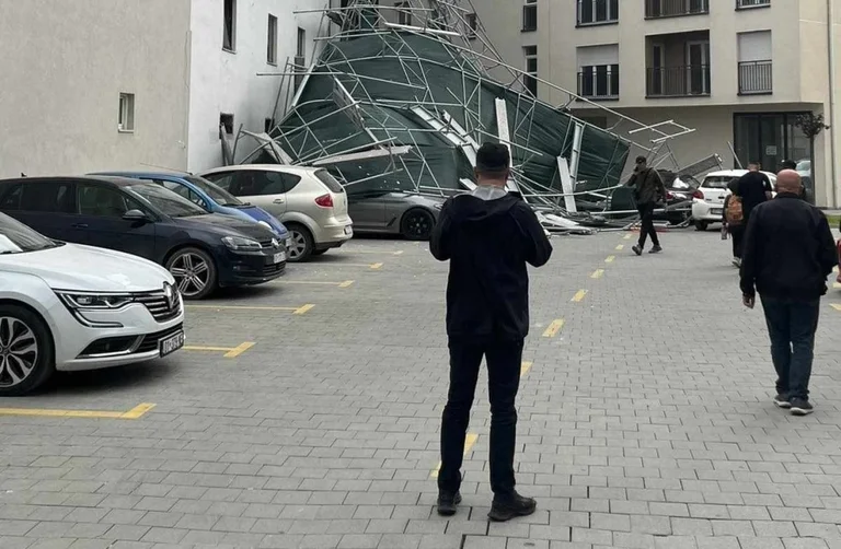 Pristina : Le squelette d'un bâtiment provoque la panique chez les citoyens
