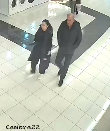 Polizei kündigt Suche nach Menschen im Foto an