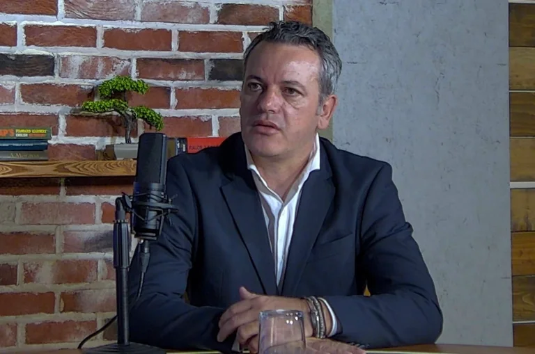 Can Vjosa Osmani be returned to LDK? Arben Gashi: She built her house, no room in LDK