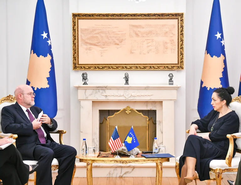 Rencontres d'Osman avec les ambassadeurs: Coordination discutée pour débloquer l'adhésion de KiE