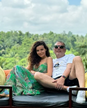 “C'est comme ça que nous le faisons dans” De quoi parle le couple Errolldi-Diola ?