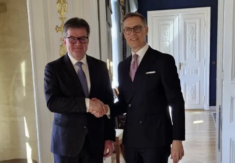 Lajcak con il presidente finlandese parla del dialogo Kosovo, Serbia