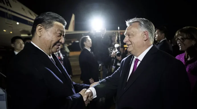 Orban meets Xi, calls China “one of the pillars of the new world order”