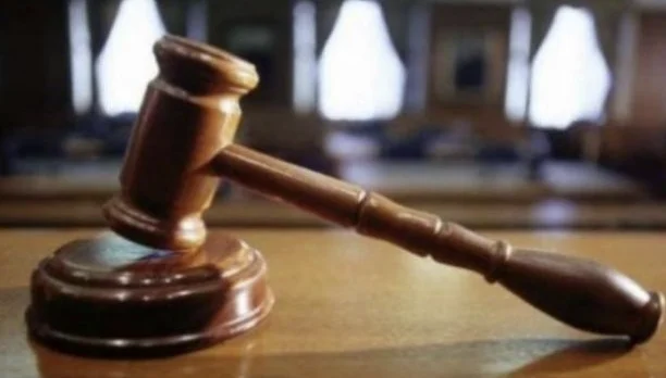 El juicio se pospuso contra el ex líder de Leposaviqi y otros