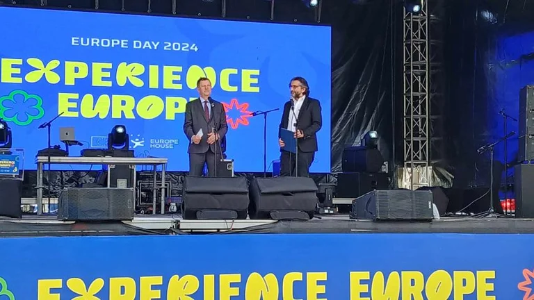 Szunyog for Europe Day: Work and adjust reports between Kosovo and the EU even better