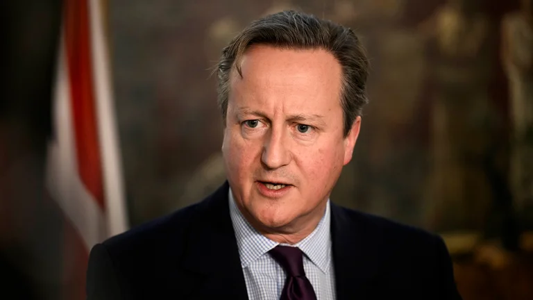 Cameron: Oggi il mondo è più pericoloso e instabile