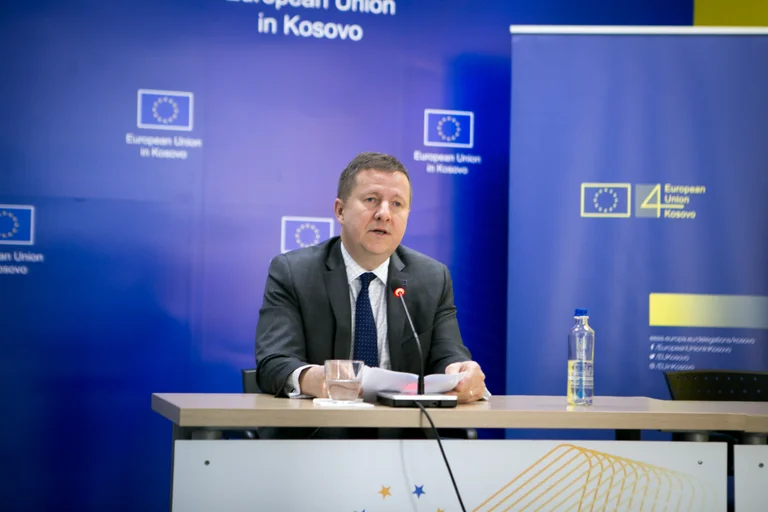 Szunyog: S’ka asnjë marrëveshje në dialog që pengon vendosjen njësisë speciale në veri të Kosovës