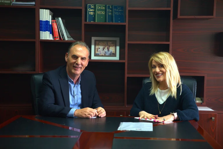 Izak dejó el PDK para NISMA: La gente como Fatmir Limaj necesita el país