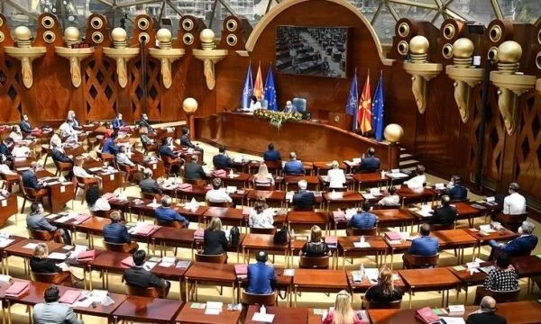 Plus de 99 % des voix comptées en RMV, le Front européen reste la deuxième force