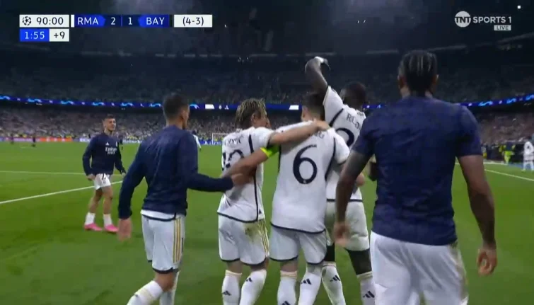 C'est vrai, tout le monde sait que c'est incroyable en quatre minutes.