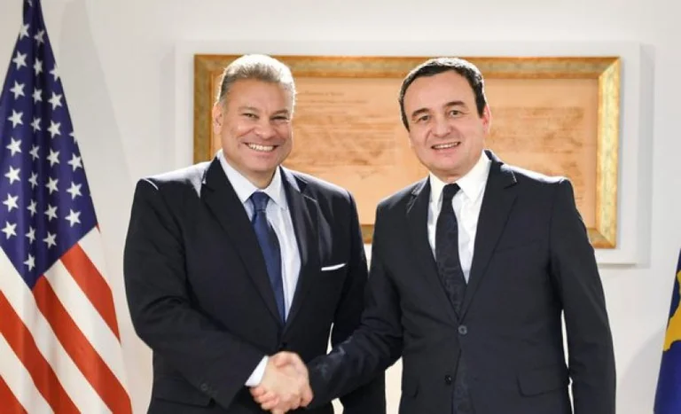 Les États-Unis ont donné <x0nongreh porter” Kurt pour l'affaire KiE: le Kosovo écoute et travaille avec les partenaires européens