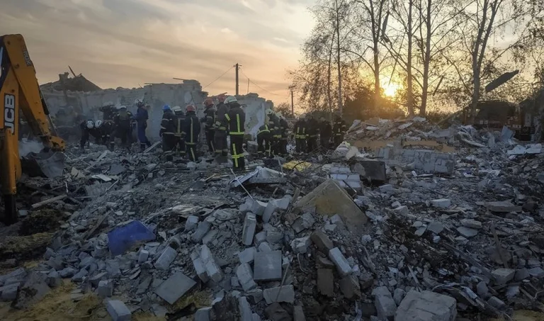 Katër fëmijë në mesin e shtatë të plagosurve nga bombardimet ruse në Kharkiv të Ukrainës