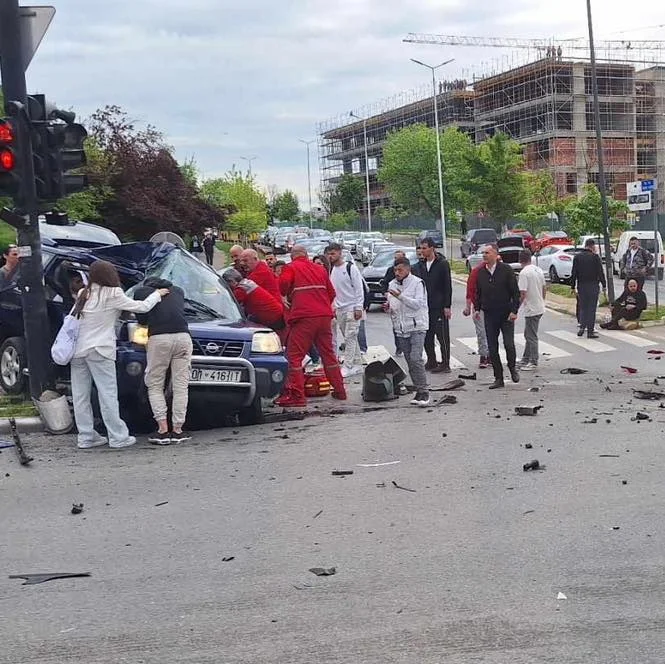 El accidente cerca de los dormitorios: Una persona en estado grave, cinco en estado estable
