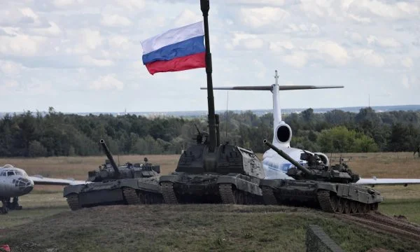 Rusia bllokon faqet e disa mediave të huaja