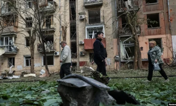 Russia attacks Ukraine's Sum with artillery scare