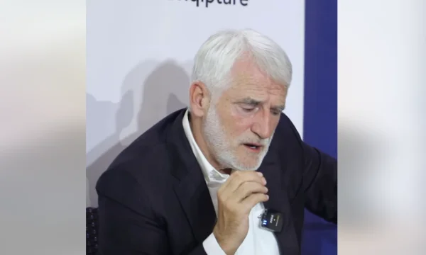 Menduh Thaci: Avec Albin Kurtin aucun sentiment dur, la Serbie sera déchirée par la main étendue en Macédoine