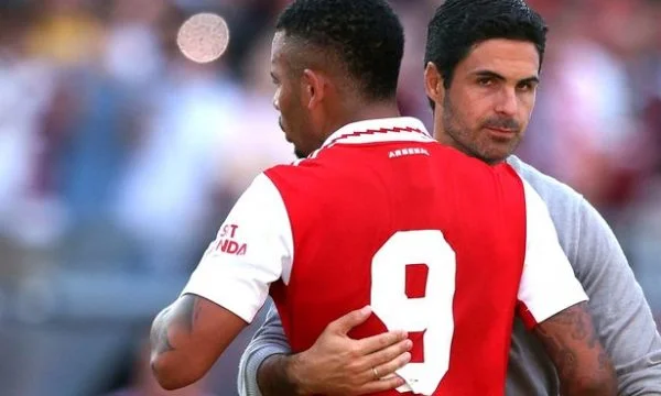 Arsenal pone a Gabriel Jesús en venta