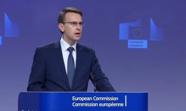 EU spokesman: Our views with the US are estimated at 100% when it comes to Kosovo and government behavior
