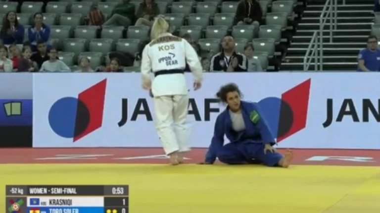 Distria Krasniqi obtient la médaille du Kosovo, passe aux finales du Championnat d'Europe