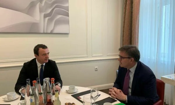 Kurt kündigt das Treffen mit O'Brien an: Wir sprachen über die vollständige Umsetzung des Vertrages