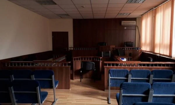 Le témoin dit que les accusés l'ont vu sur les lieux où une personne a été tuée.