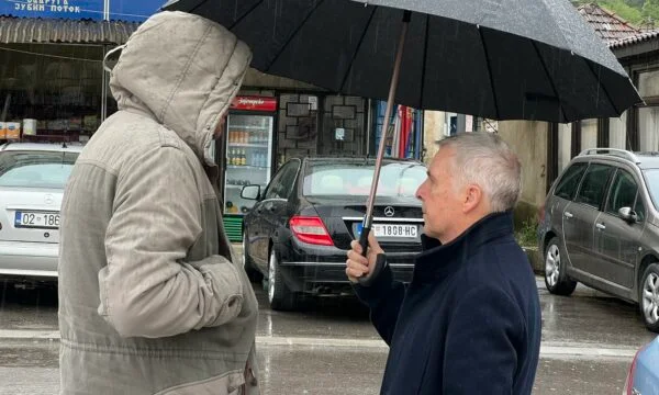 German Ambassador Goes to Voting Centre in Zubin Potok