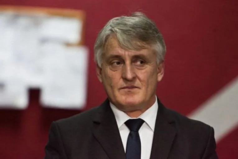 Mustafa confirma que ha tomado la delantera en Presevo, Arifin lo llama calumniador