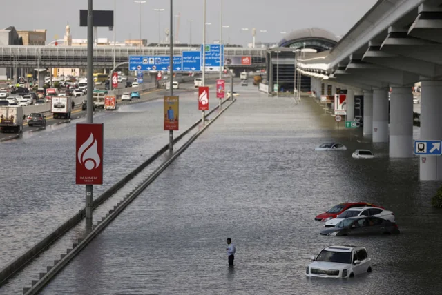 As for 18 months, it fell for 24 hours in Dubai: Scientists doubt that it was caused by “the artificial generation of clouds”