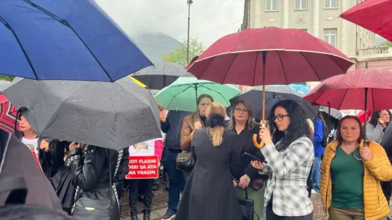 Uckles Murder Begins Protest March in Pec
