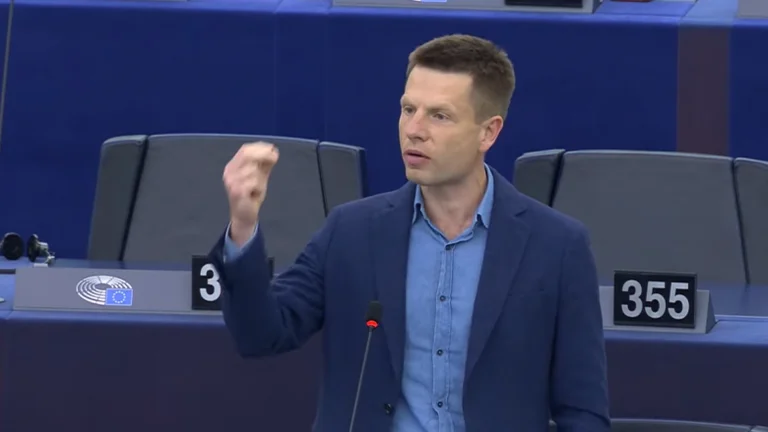 Ukrainer MP unterstützt Kosovo für die KiE, sagt in Albanien: Kosovo ist Europa