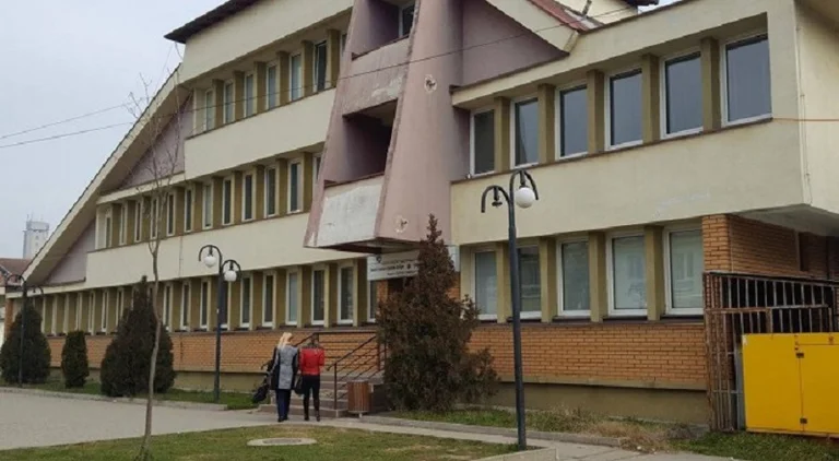 Podujevos QKMF Nurse Attacked