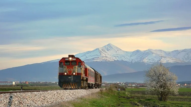 Kosovo Railways ouvre un poste de travail, 2000 euro salaire
