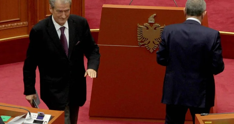 DP disfellowshipped deputies returned to parliamentary group, among them, Sali Berisha