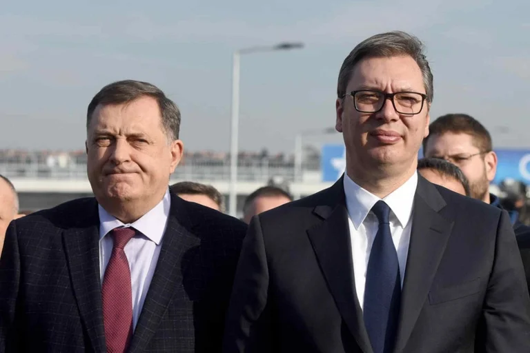 Avvertenza Stradner per il 5 maggio: Vuciq, Dodik e la Chiesa ortodossa serba annunciano il mondo serbo