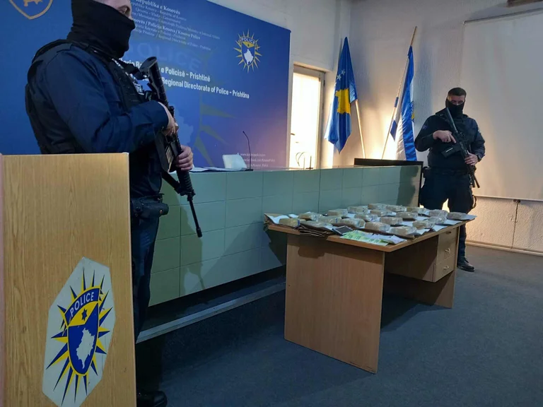 He was caught with 20kg of heroin, this is the Kosovar who was arrested in the big operation.