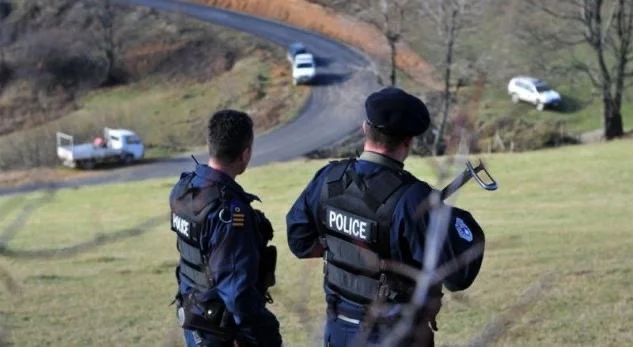 Polizei, KFOR verhaftet zwei Serben, indem sie illegal in Kosovo eintrat