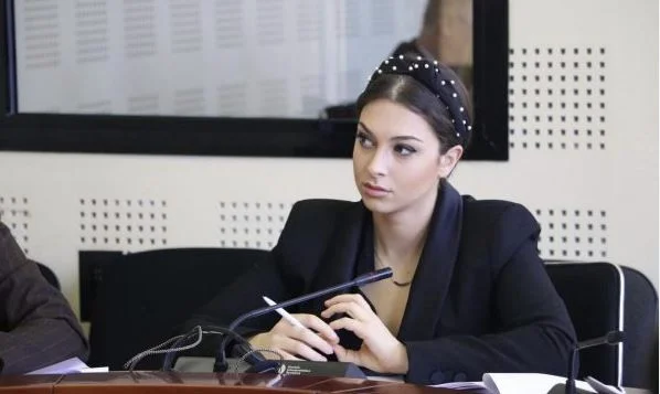 Kica-Jali returns to Murat: Are you answering what you need to talk to Radojchi?