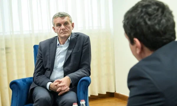 Bevölkerungszählung, Kastrati ruft die Bürger auf: Nehmen Sie Rekorder innerhalb, wenn sie für ein Interview kommen