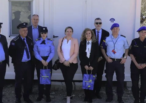 EULEX ayuda a reactivar la subestación de la Policía de Kosovo en Suhodol