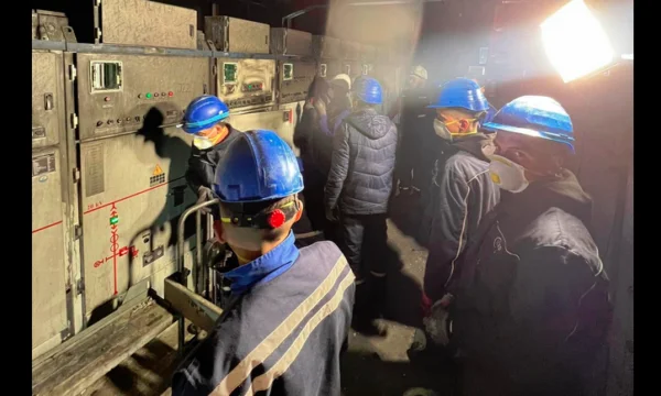 Dix mille consommateurs à Pristina encore sans électricité, KEDS s'interroge avec l'annonce: Blessures d'incendie majeures