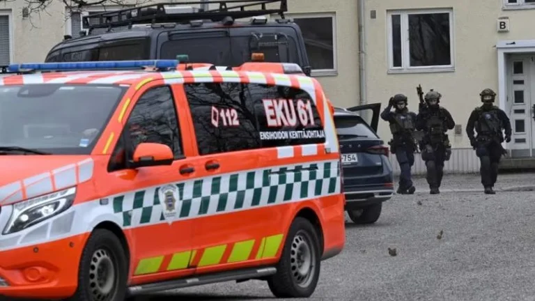 Finnische Polizei sagt Thunder Mound für School Attack