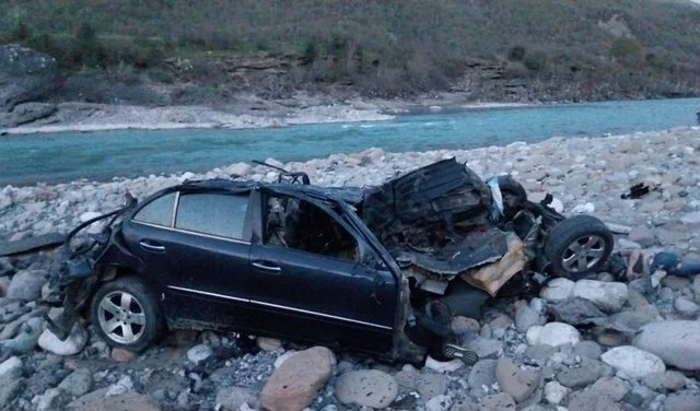Der acht-Shot- Unfall in Klqër, Polizei verhaftet zwei Personen