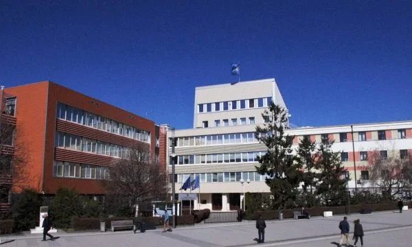 Albaniens Amtskollegenkommission erwartet heute das Treffen
